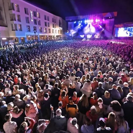 アパート Le Bovary